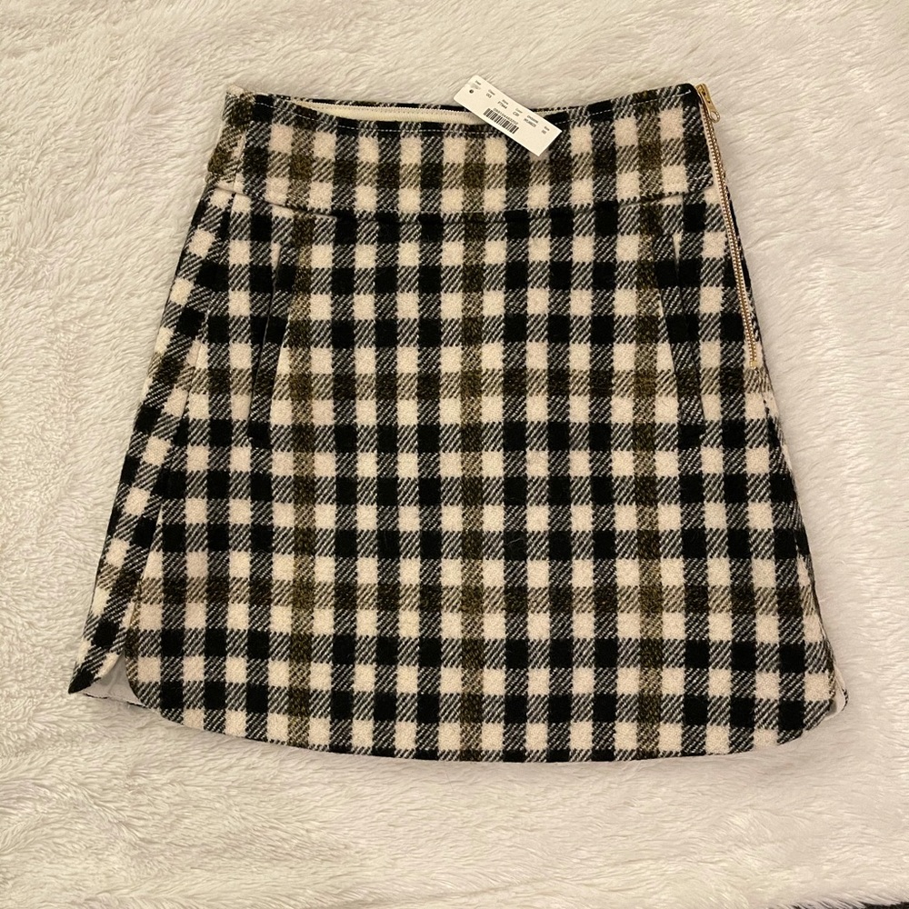 jcrew plaid/checkered black and white wool skirt